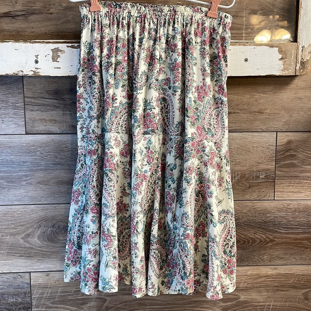 Vintage Paisley Floral Elastic Waist Flowy Flouncy Skirt Size Medium Pink Multi